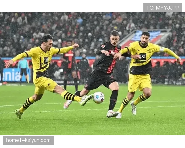 勒沃库森防线伤停隐患多 德国球队客场面临考验